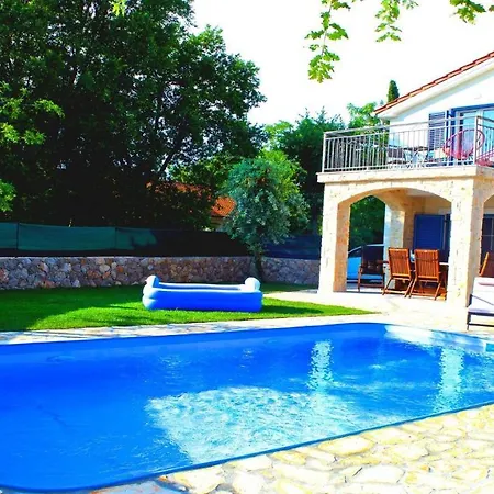 Blue Brajda With Pool Pinezici (Krk)