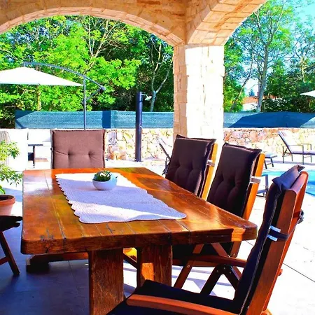 Blue Brajda With Pool Guest house Pinezici (Krk)